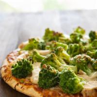 Grilled Chicken With Broccoli Slice · 