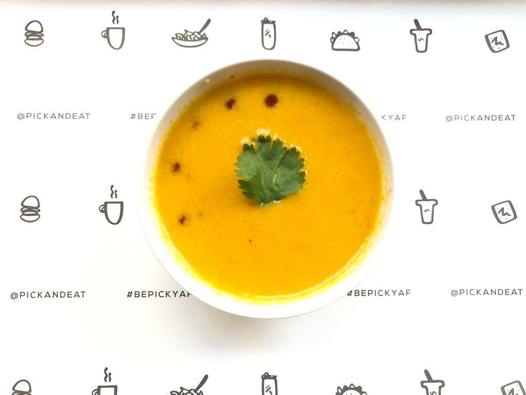 Ginger Carrot Soup · Soup made out of vegetable broth, carrots and ginger. Great for bring up your inmune system.