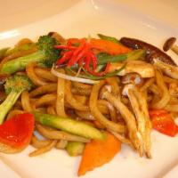 Yaki Udon · Pan fried noodles with all natural chicken and vegetables.
