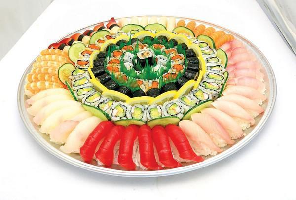 P7. Platinum Sushi Party Tray · 48 pieces assorted sushi  and 56 pieces roll. ( Includes:24 pieces California roll, 16 pieces Eel Avocado  roll and 16 pieces Spicy roll.)