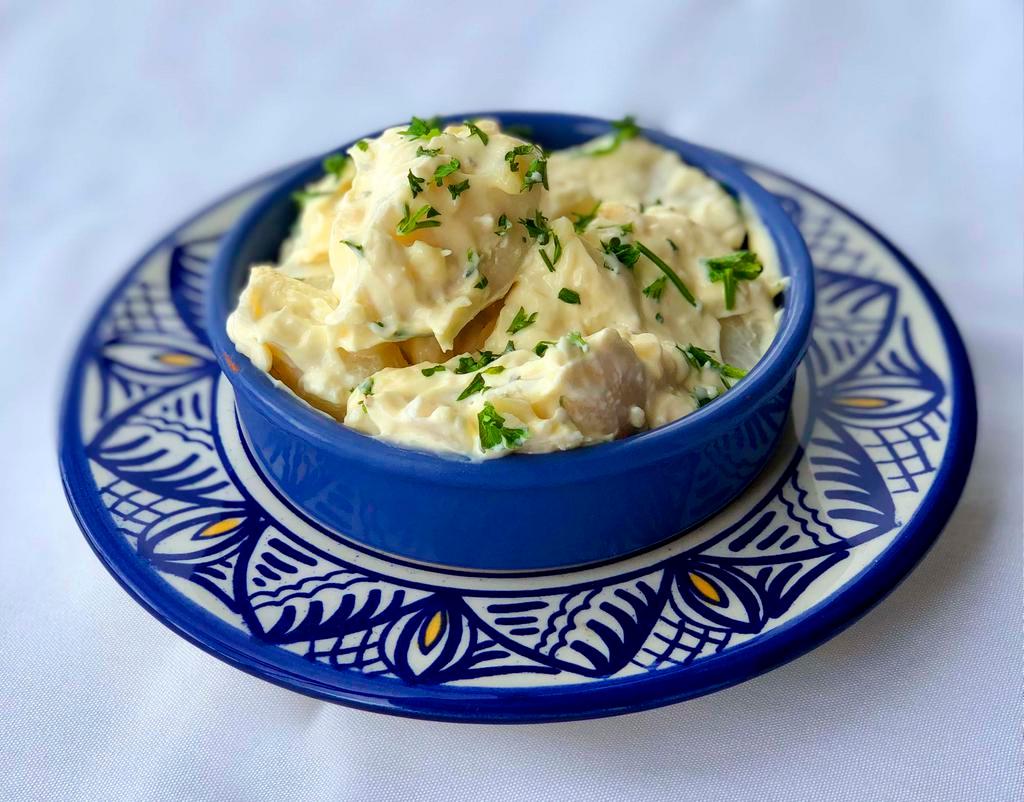 Patatas alioli (1/2 Libra) · Potato Salad with Mayonnaise and Garlic Sauce (8 oz)