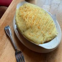Shepherds Pie · ground sirloin, root vegetables, piped mash potatos