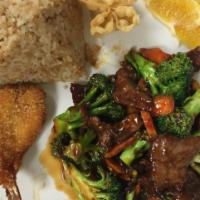 SC14. Beef with Broccoli Combo Plate · 