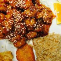 SC24. Sesame Chicken Combo Plate · Hot and spicy.