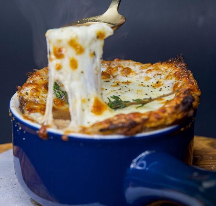 FRENCH ONION SOUP · 