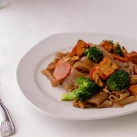 Pad See Ew · Stir fried wide rice noodles, broccoli, eggs and soy sauce.