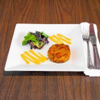 Crab Cake with Mixed Green Salad and Ginger Sauce · 