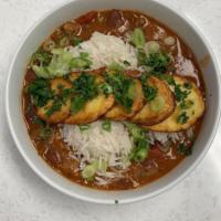 Chickadee Chili Bowl (NAB) Vegan · Our house-made chili with Red kidney beans seasoned with our plant based sausage by beyond, ...