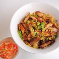14. Garlic Noodle  (Chicken or Pork or Tofu) · Flour noodles tossed with fried garlic, green onion & soy sauce