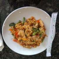 ST06 Pad Kee Mao (Drunken Noodles) ผัดขี้เมา  · Fresh Noodles, Egg, Broccoli, Carrots, Green Beans, Baby Corn, Bamboo Shoots, Tomato, Sweet ...