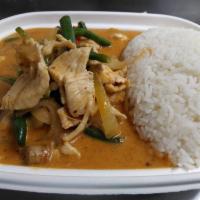 43. Gaeng Panang Curry · Panang curry cooked in coconut milk with mushroom, green bean, white onion, bell pepper, kaf...