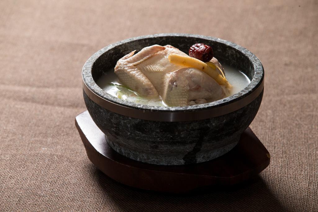 Hanbang Sangyetang 한방 삼계탕 · Premium ginseng chicken soup with medicinal herbs