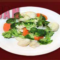 12. Steamed Vegetable · Medley of fresh steamed vegetables, sliced carrots, cauliflower and broccoli.