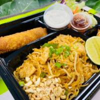 Pad Thai Box  · Rice noodles, egg, bean sprouts, ground peanuts, scallion and Thai special sauce.