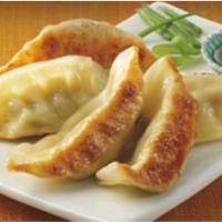 Pot Stickers （6）锅贴 · 6 pieces. Dumpling filled with ground pork and vegetables.