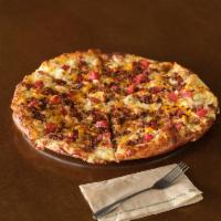 Primavera Pizza · Garlic ranch sauce, chicken, breakfast bacon, olive oil, garlic, fire roasted tomato, and ch...
