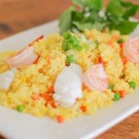 C20. Seafood Spicy Basil Fried Rice Plate · 