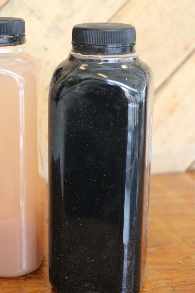 Activated Charcoal Lemonade · 