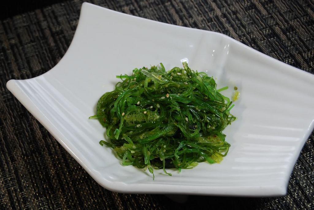 Seaweed Salad · Wakame