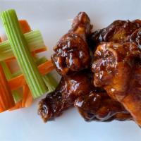 W2. BBQ Wings · Wings with BBQ sauce