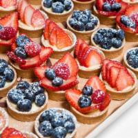 SMALL TART TRAY · Assorted fruit tarts (18)