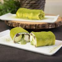 S10.Matcha Crepe Roll · matcha crepe wrapped with match sauce, whipped cream and red beans
