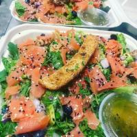 Smoked Salmon Salad Lunch · Mixed greens, arugula, smoked salmon, blueberries, sesame seeds, avocado, walnuts, red onion...