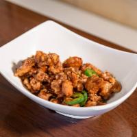 R6. Kung Pao Chicken Rice Box · Spicy stir-fry.