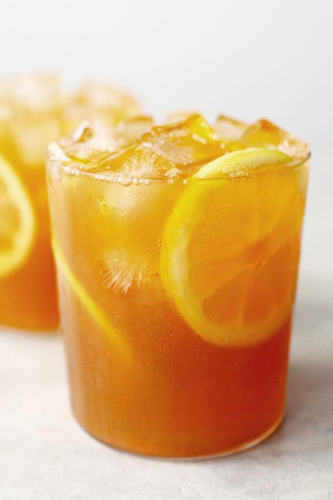 Fresh Lemonade Iced Tea · Sweetened.
冰柠檬茶