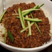 Noodle and Minced Pork in Bean Paste · 炸酱面