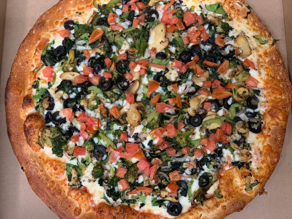White Veggie Pizza · Onions, Green Peppers, Mushrooms, Black Olives, Spinach, Broccoli, & Tomatoes