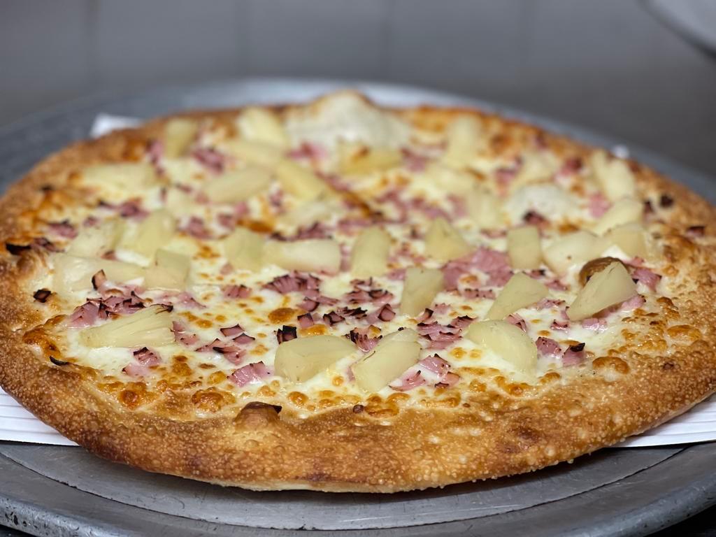 Hawaiian Pizza · Pineapple & Ham