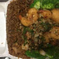 D20. Salt and Pepper Shrimp Combo · Served with shrimp fried rice and a choice of 3 crab Rangoon or 1 egg roll. Spicy.