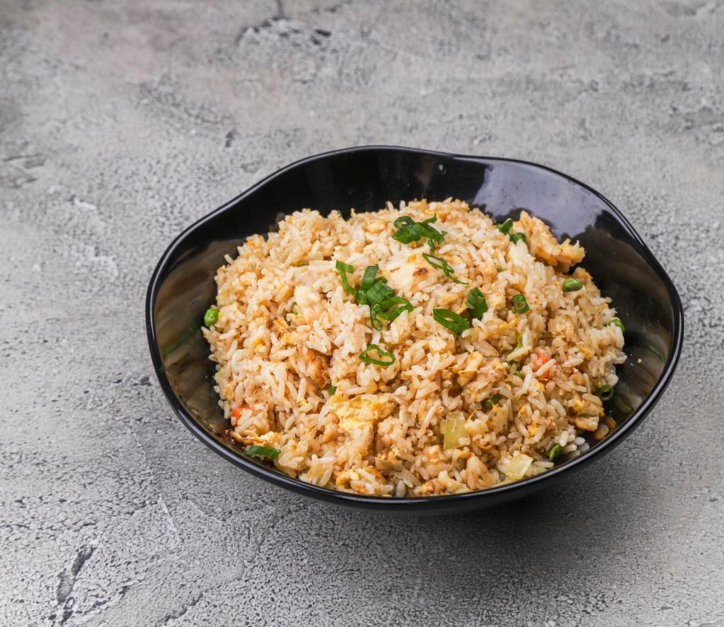 15. Fortune Fried Rice · Choice of beef, chicken, shrimps, combo or vegetable.
