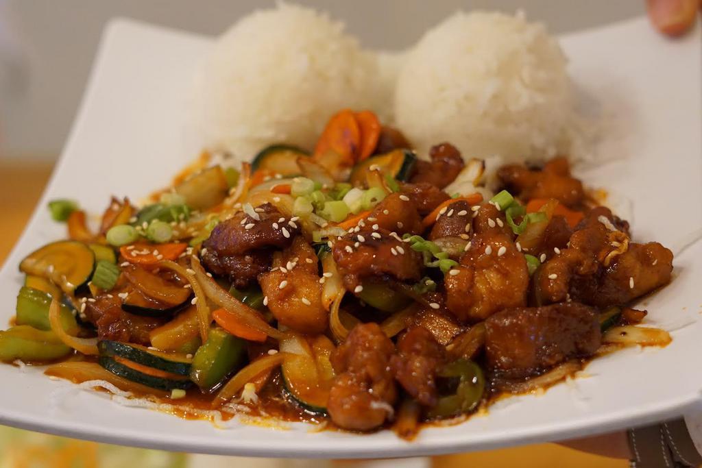 Mongolian Chicken or tofu · Mongolian chicken and tofu served with steamed veggies and jasmine rice.
