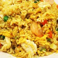F9. Curry Fried Rice 咖哩炒飯 · 