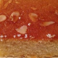 Basbousa · Semolina cake with yogurt and honey. 