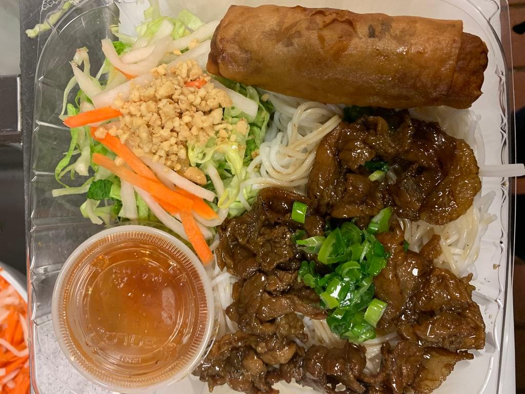 9. Bun Thit Nuong Cha Gio · Vermicelli with grilled pork and spring roll.