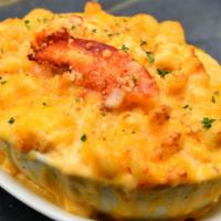 Lobster Macaroni & Cheese · 