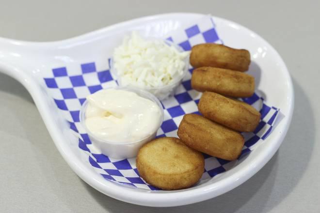 Arepitas dulces con Nata y queso (5 unidades) · Sweet Arepas with nata and cheese (5 unit)