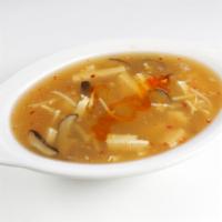 Sanra Tang 산라탕 · Hot and sour soup with tofu. Serves 2-3 people.