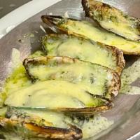 GRATINATED MUSSELS (6) · New Zealand Green-Lipped Mussels, Parsley-Garlic Butter, Gruyere
