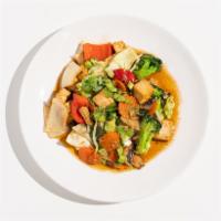 37. Pad Ruam-Mit (GF) · veggies stir-fry, broccoli, carrot, onions, cabbage, baby corn, red bell, mushroom, bean spr...