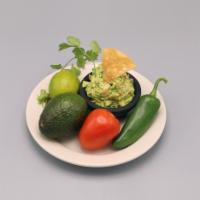 Guacamole al molcajete · Avocado, onion, tomotoes, lime juice, jalapeno,// serve with chips