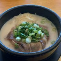 1. Yanggi Tang · Ox bone soup with non-fat brisket and noodle.