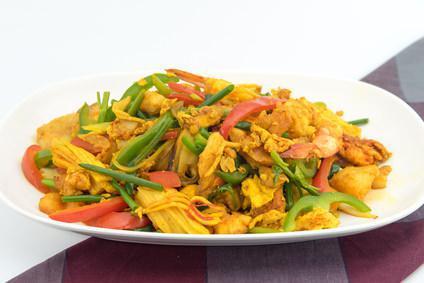 61. Kadhai Paneer · Homemade cottage cheese sauteed with onions, green peppers, and tomatoes.