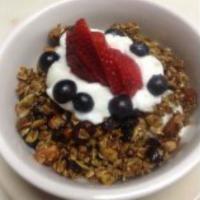 12 oz. Cafe Vida Granola Parfait · Homemade granola, fat free yogurt and fresh cut strawberries.