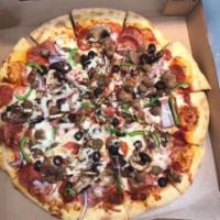Amigos Combo Climax Pizza · Mozzarella, salami, pepperoni, mushroom, bell pepper, red onion and ground beef.
