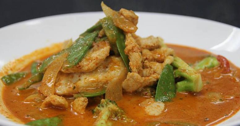 2. Red Curry  · Thai red curry cook with coconut millk, broccoli, snow pea, mushroom, pepper, onion.