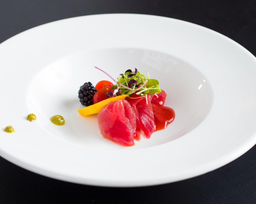 1. 4 Pieces Tuna Tataki · Served with season vegetables and fruits. Cold and raw.
